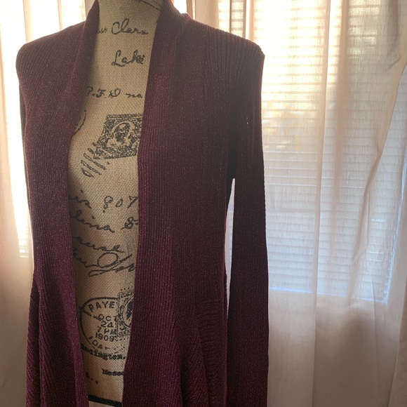 NWOT Maroon Cardigan in Size Large - Picture 2 of 4